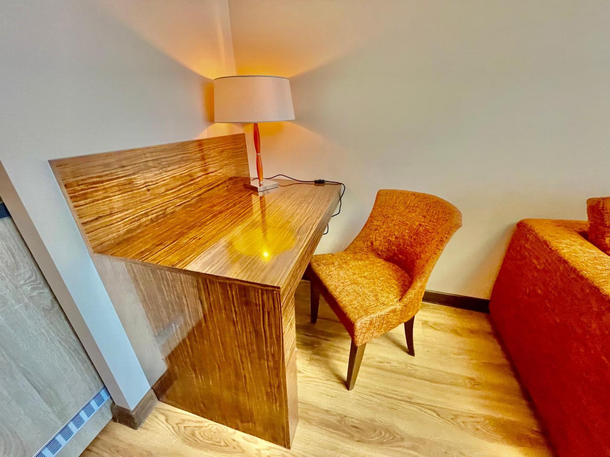 Royal Studio Apartment With A Perfect View - Yamaluxe Boekarest Buitenkant foto